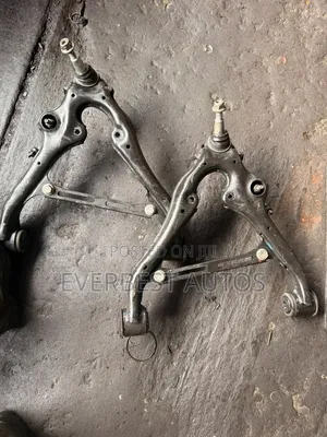 Cadillac Escalade 2024 Lower Control Arms (Na Amfani)