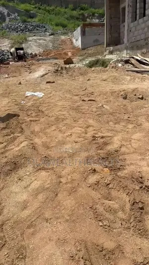 400sqm Filin Gidaje a Guzape, Abuja