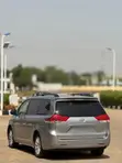 Toyota Sienna 2012 Silver - 4