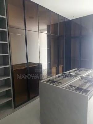 5-Bedroom Duplex don haya a Lekki Phase 1